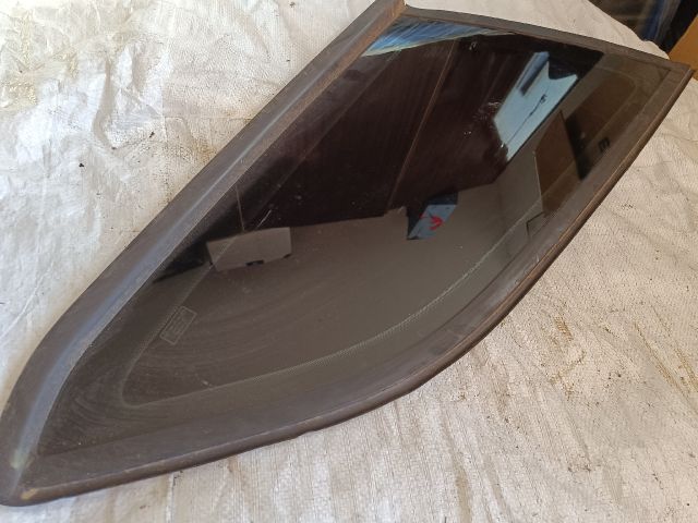 bontott FORD FOCUS III Bal C Oszlop Oldalablak Üveg