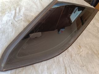 bontott FORD FOCUS III Bal C Oszlop Oldalablak Üveg