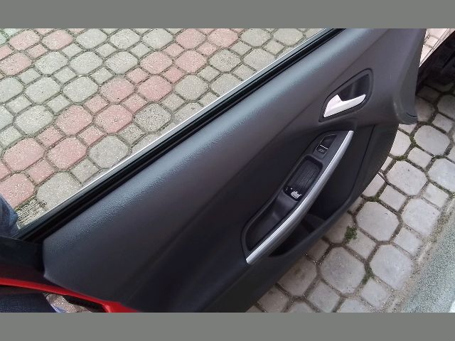 bontott FORD FOCUS III Bal első Ablak