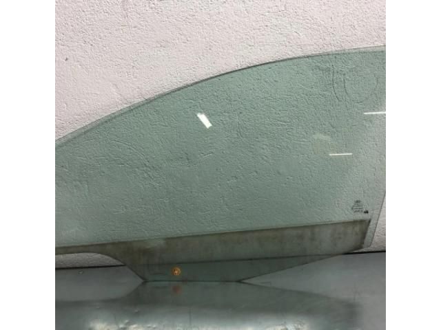 bontott FORD FOCUS III Bal első Ablak