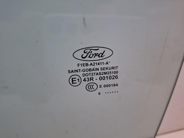 bontott FORD FOCUS III Bal első Ablak