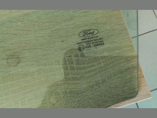 bontott FORD FOCUS III Bal első Ablak