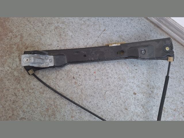 bontott FORD FOCUS III Bal első Ablakemelő Elektronika