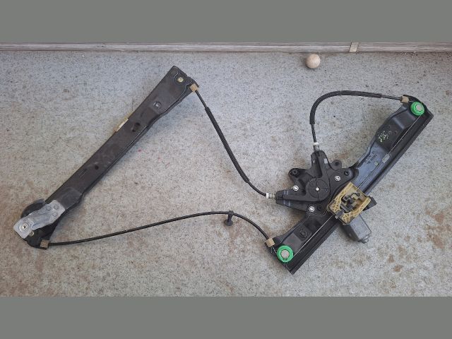 bontott FORD FOCUS III Bal első Ablakemelő Elektronika