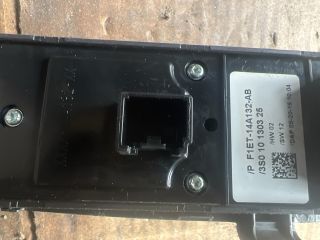 bontott FORD FOCUS III Bal első Ablakemelő Kapcsoló