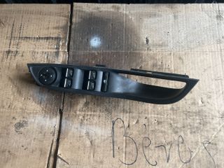 bontott FORD FOCUS III Bal első Ablakemelő Kapcsoló