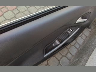 bontott FORD FOCUS III Bal első Ablakemelő Kapcsoló