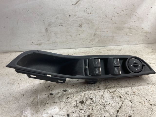 bontott FORD FOCUS III Bal első Ablakemelő Kapcsoló