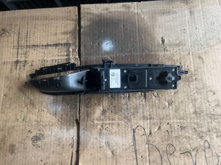 bontott FORD FOCUS III Bal első Ablakemelő Kapcsoló