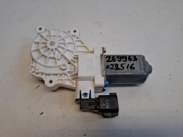 bontott FORD FOCUS III Bal első Ablakemelő Motor