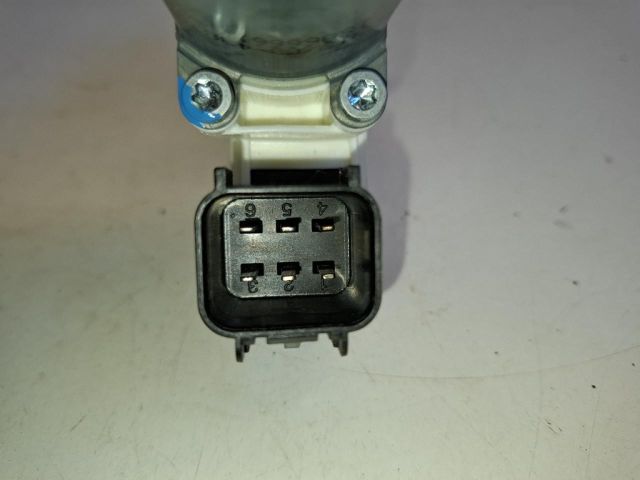 bontott FORD FOCUS III Bal első Ablakemelő Motor