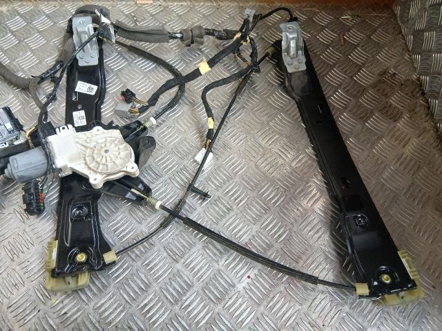 bontott FORD FOCUS III Bal első Ablakemelő Szerkezet (Elektromos)