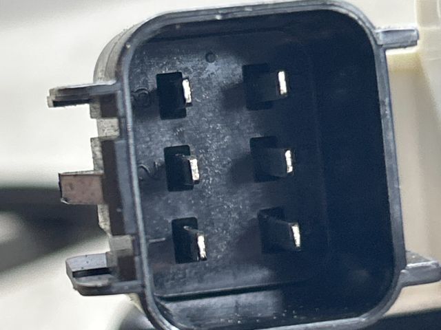 bontott FORD FOCUS III Bal első Ablakemelő Szerkezet (Elektromos)