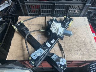 bontott FORD FOCUS III Bal első Ablakemelő Szerkezet (Elektromos)