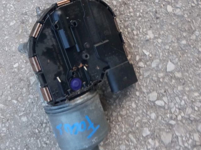 bontott FORD FOCUS III Bal első Ablaktörlő Motor