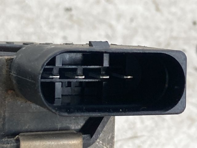 bontott FORD FOCUS III Bal első Ablaktörlő Motor