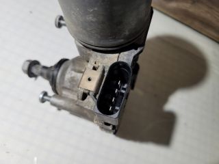 bontott FORD FOCUS III Bal első Ablaktörlő Motor