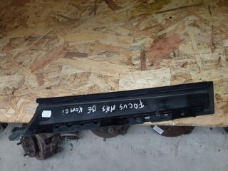 bontott FORD FOCUS III Bal első Ajtó Díszléc