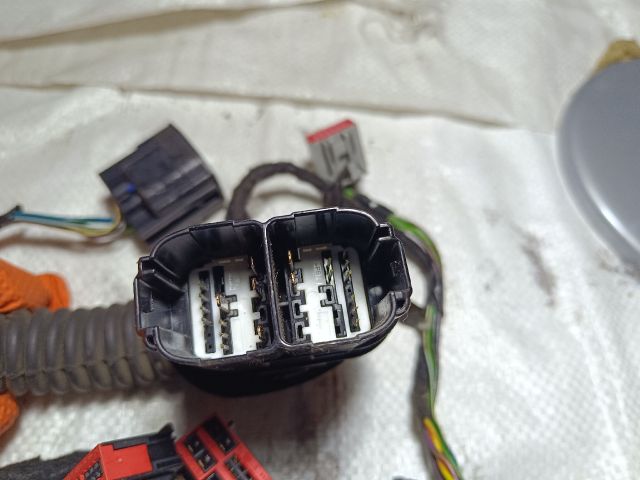 bontott FORD FOCUS III Bal első Ajtó Kábelköteg