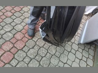 bontott FORD FOCUS III Bal első Ajtó (Részeivel)