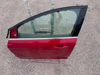 bontott FORD FOCUS III Bal első Ajtó (Részeivel)