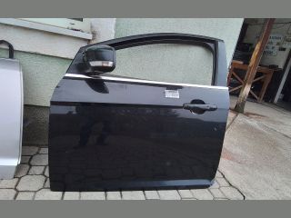 bontott FORD FOCUS III Bal első Ajtó (Részeivel)