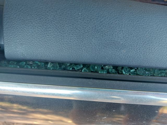 bontott FORD FOCUS III Bal első Ajtó (Részeivel)