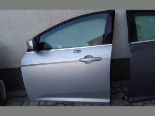 bontott FORD FOCUS III Bal első Ajtó (Részeivel)