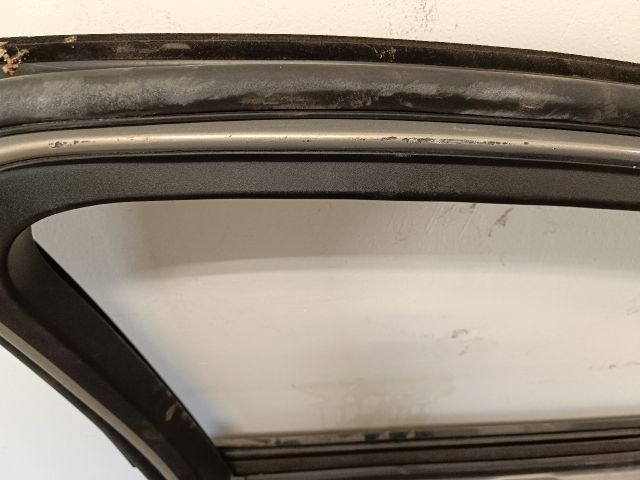 bontott FORD FOCUS III Bal első Ajtó (Üres lemez)