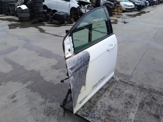 bontott FORD FOCUS III Bal első Ajtó (Üres lemez)