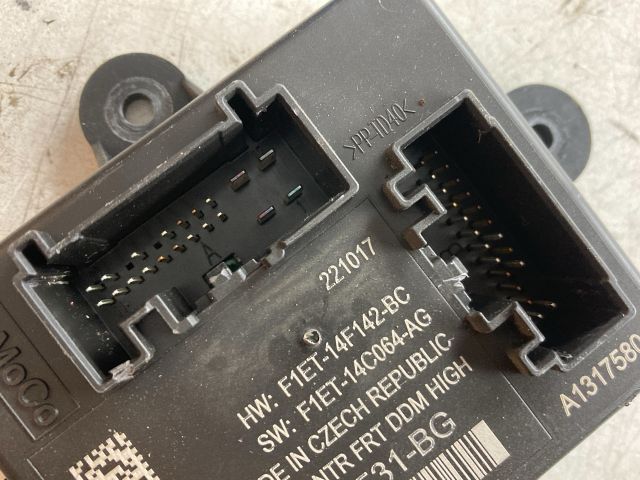 bontott FORD FOCUS III Bal első Ajtó Vezérlőegység