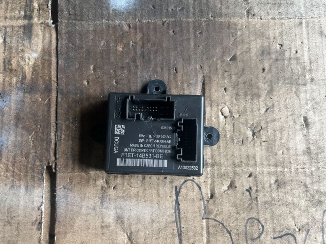 bontott FORD FOCUS III Bal első Ajtó Vezérlőegység