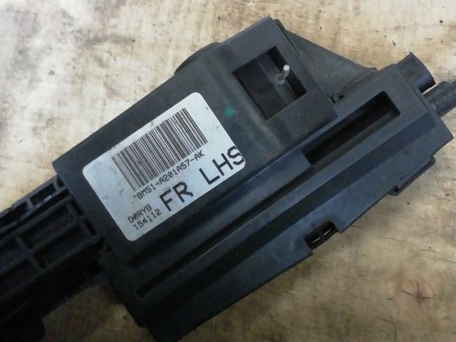 bontott FORD FOCUS III Bal első Ajtóhatároló