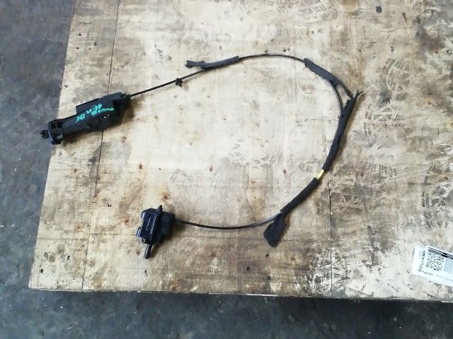 bontott FORD FOCUS III Bal első Ajtóhatároló