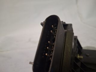 bontott FORD FOCUS III Bal első Ajtózár