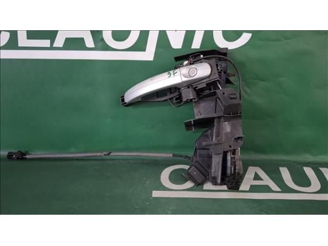 bontott FORD FOCUS III Bal első Ajtózár