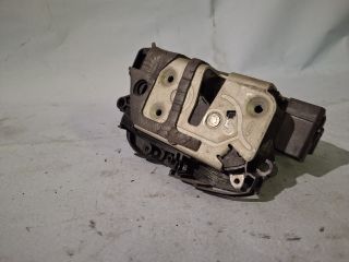 bontott FORD FOCUS III Bal első Ajtózár