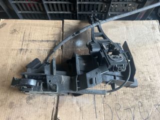 bontott FORD FOCUS III Bal első Ajtózár