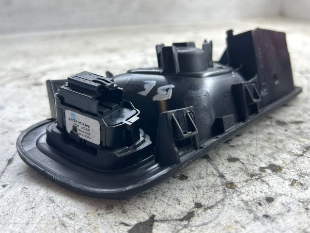 bontott FORD FOCUS III Bal első Belső Kilincs