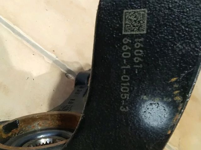 bontott FORD FOCUS III Bal első Csonkállvány