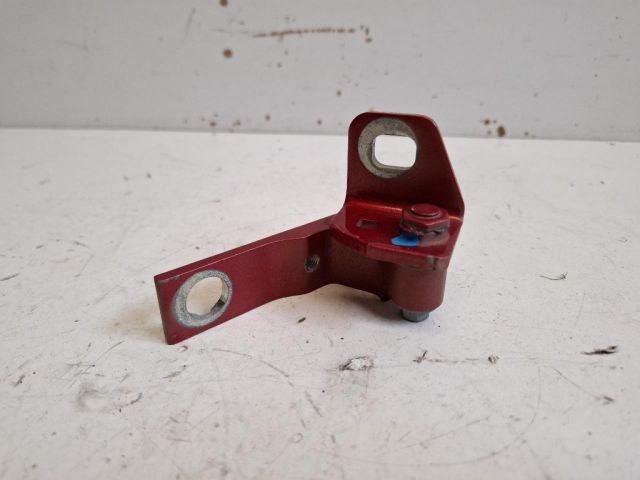 bontott FORD FOCUS III Bal első Felső Zsanér