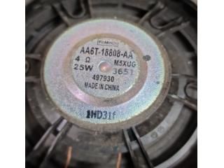 bontott FORD FOCUS III Bal első Hangszóró