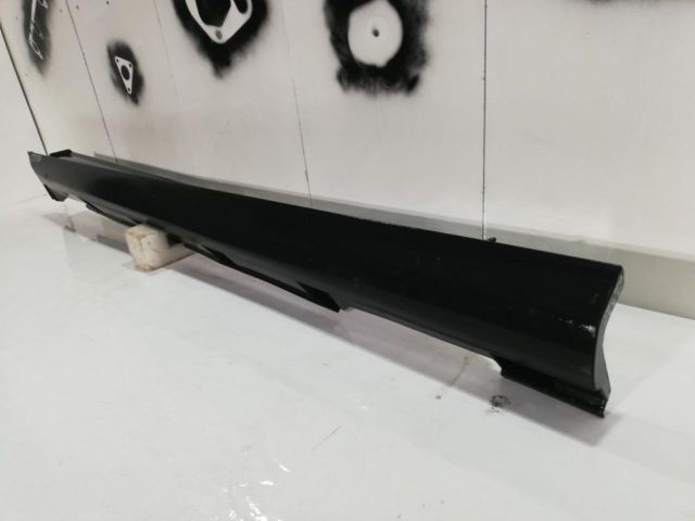 bontott FORD FOCUS III Bal első Küszöb Díszléc