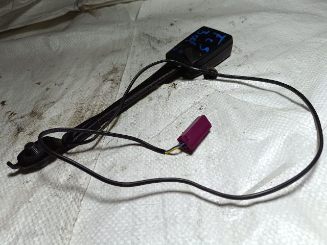 bontott FORD FOCUS III Bal első Övfeszítő