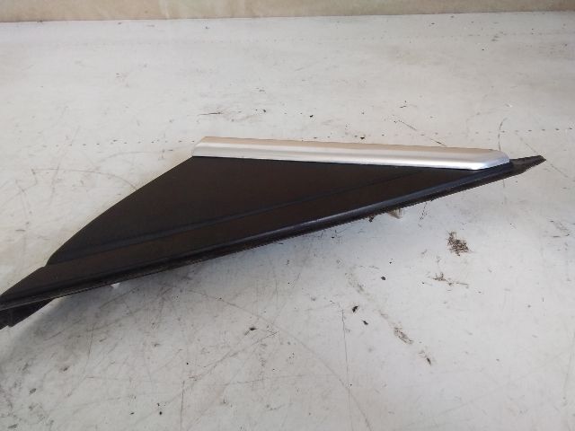 bontott FORD FOCUS III Bal első Sárvédő Díszléc