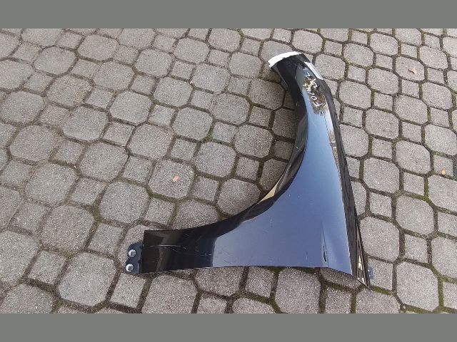 bontott FORD FOCUS III Bal első Sárvédő