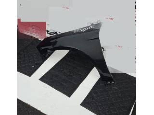 bontott FORD FOCUS III Bal első Sárvédő