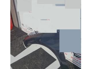 bontott FORD FOCUS III Bal első Sárvédő