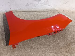 bontott FORD FOCUS III Bal első Sárvédő