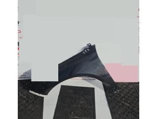 bontott FORD FOCUS III Bal első Sárvédő